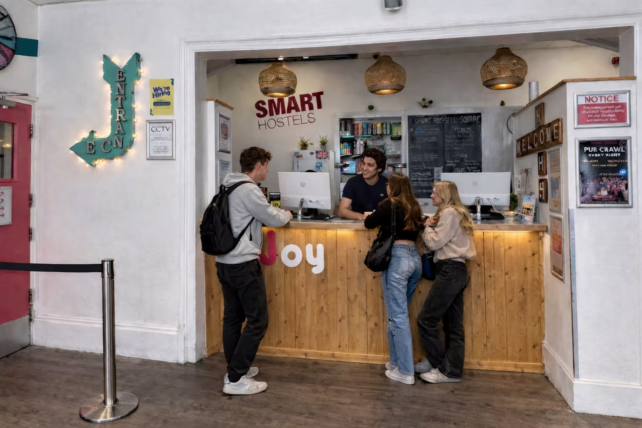 Guests checking in at the Smart Russell Square reception desk