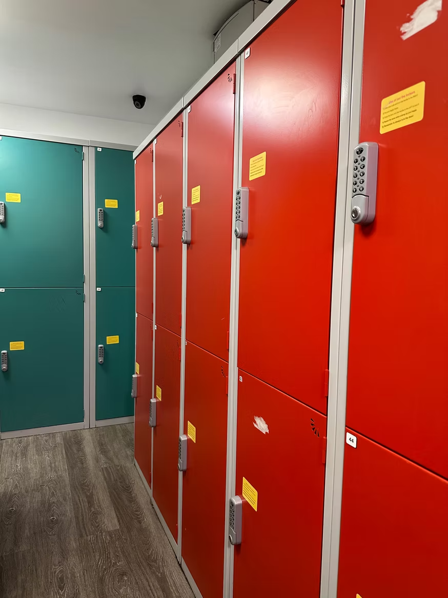 Secure luggage lockers with keypad locks